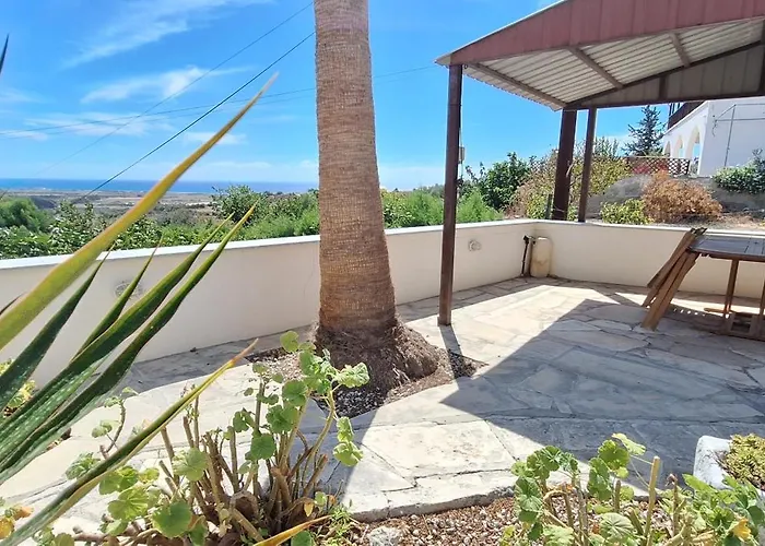 Apartmán Lydia's Sea View - 2 Bed House Episkopi (Limassol)