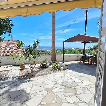 Lydia's Sea View - 2 Bed House * Episkopi (Limassol)