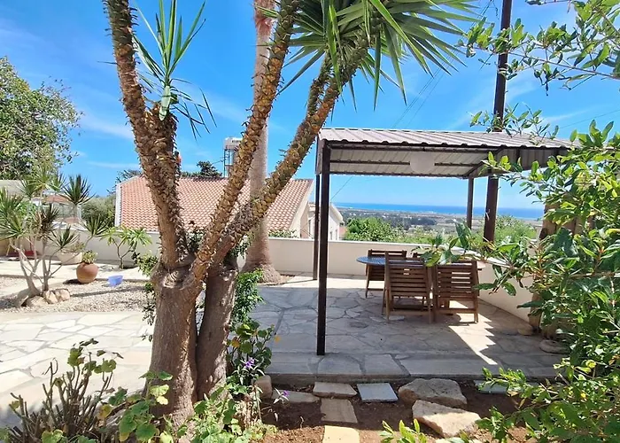 Lydia's Sea View - 2 Bed House * Episkopi (Limassol)